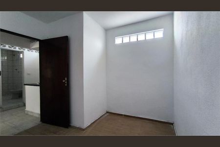 Casa à venda com 3 quartos, 144m² em Jardim Panorama (Zona Leste), São Paulo