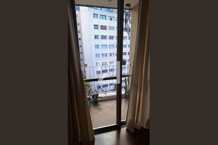 Apartamento para alugar com 75m², 2 quartos e 1 vaga Apartamento para alugar com 75m², 2 quartos e 1 vagaVista