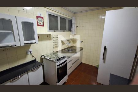 Apartamento para alugar com 75m², 2 quartos e 1 vaga Apartamento para alugar com 75m², 2 quartos e 1 vagaCozinha