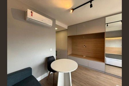 Sala/Quarto de kitnet/studio para alugar com 1 quarto, 30m² em Partenon, Porto Alegre