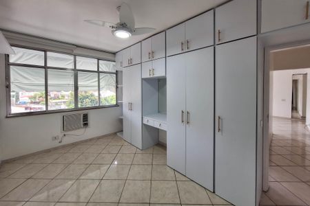 Apartamento para alugar com 90m², 2 quartos e 1 vaga Apartamento para alugar com 90m², 2 quartos e 1 vagaSuíte 1