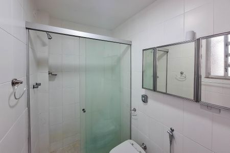 Apartamento para alugar com 90m², 2 quartos e 1 vaga Apartamento para alugar com 90m², 2 quartos e 1 vagaBanheiro Social