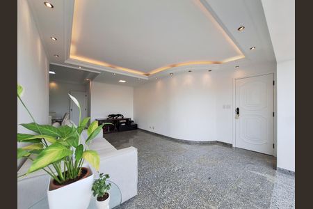 Apartamento à venda com 219m², 3 quartos e 3 vagas Apartamento à venda com 219m², 3 quartos e 3 vagasSala