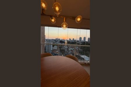 Apartamento à venda com 1 quarto, 57m² em Cambuí, Campinas