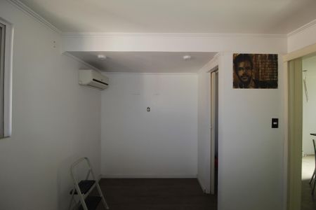 Quarto 1 de apartamento para alugar com 1 quarto, 48m² em Rubem Berta, Porto Alegre