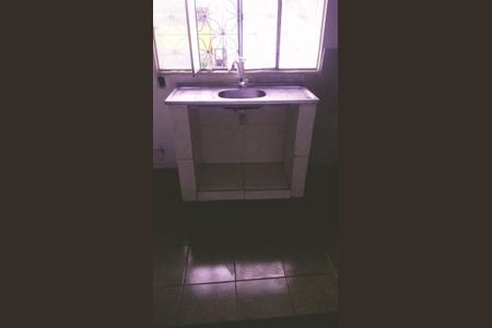 Cozinha de casa para alugar com 2 quartos, 30m² em Vigário Geral, Rio de Janeiro