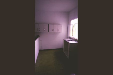 Cozinha de casa para alugar com 2 quartos, 30m² em Vigário Geral, Rio de Janeiro