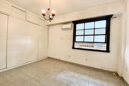 Quarto  de apartamento para alugar com 2 quartos, 84m² em Copacabana, Rio de Janeiro