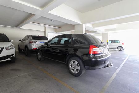 Apartamento à venda com 140m², 2 quartos e 2 vagas Apartamento à venda com 140m², 2 quartos e 2 vagasGaragem