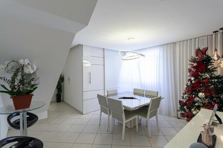 Sala 1 de apartamento à venda com 2 quartos, 140m² em Castelo, Belo Horizonte