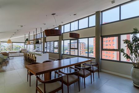 Apartamento à venda com 33m², 1 quarto e 1 vaga Apartamento à venda com 33m², 1 quarto e 1 vagaÁrea comum - Salão de festas