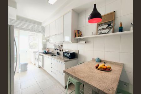 Apartamento à venda com 109m², 3 quartos e 2 vagas Apartamento à venda com 109m², 3 quartos e 2 vagasCozinha e Área de Serviço