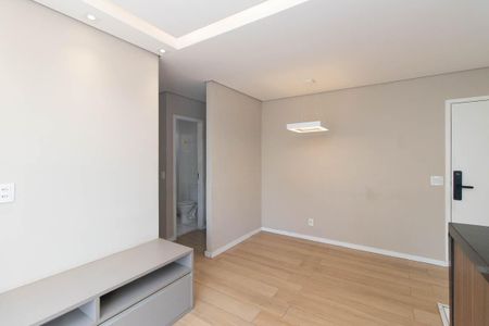 Sala de apartamento para alugar com 2 quartos, 47m² em Vila Galvão, São Paulo