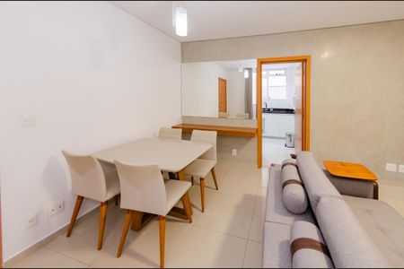 Sala de apartamento para alugar com 2 quartos, 95m² em Barroca, Belo Horizonte