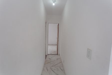 Corredor de apartamento para alugar com 2 quartos, 80m² em Fernão Dias, Belo Horizonte