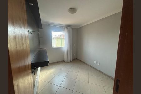 Sala de apartamento à venda com 3 quartos, 58m² em Arvoredo Ii, Contagem