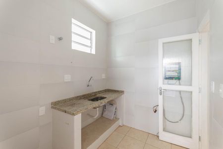 Casa à venda com 120m², 2 quartos e 2 vagasCozinha