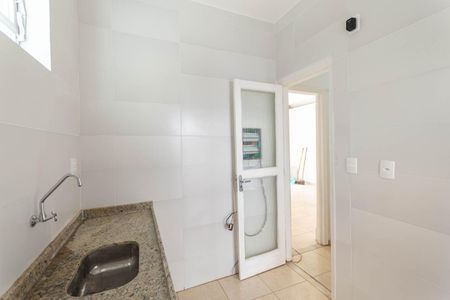 Casa à venda com 120m², 2 quartos e 2 vagasCozinha