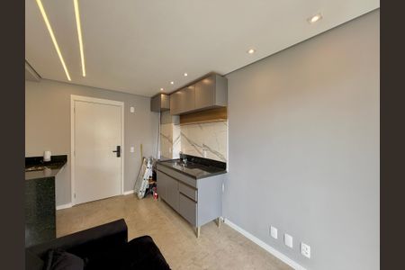 Sala  de apartamento para alugar com 1 quarto, 28m² em Campo Belo, São Paulo