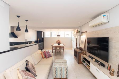 Sala de casa de condomínio à venda com 2 quartos, 77m² em Vila Isolina Mazzei, São Paulo