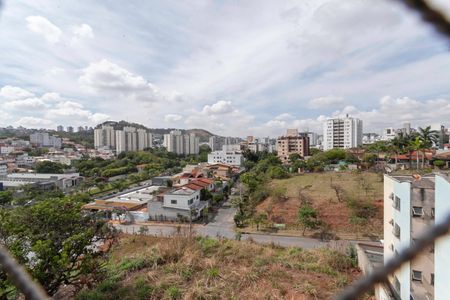 Apartamento à venda com 70m², 3 quartos e 1 vaga Apartamento à venda com 70m², 3 quartos e 1 vagaQuarto 2 - Vista