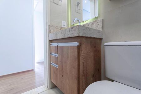 Apartamento à venda com 70m², 3 quartos e 1 vaga Apartamento à venda com 70m², 3 quartos e 1 vagaBanheiro social