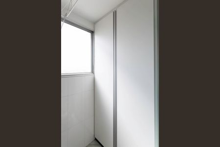 Apartamento à venda com 70m², 3 quartos e 1 vaga Apartamento à venda com 70m², 3 quartos e 1 vagaÁrea de serviço