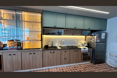 Apartamento para alugar com 112m², 2 quartos e 2 vagasCozinha