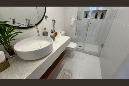 Apartamento para alugar com 112m², 2 quartos e 2 vagasBanheiro Social