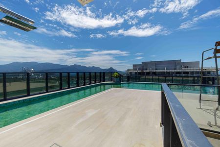 Apartamento para alugar com 112m², 2 quartos e 2 vagasÁrea comum - Piscina