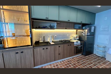 Apartamento para alugar com 112m², 2 quartos e 2 vagasCozinha