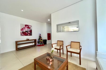 Apartamento para alugar com 55m², 2 quartos e 1 vaga Apartamento para alugar com 55m², 2 quartos e 1 vagaHall social