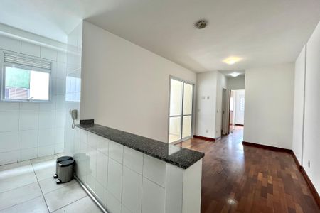 Apartamento para alugar com 55m², 2 quartos e 1 vaga Apartamento para alugar com 55m², 2 quartos e 1 vagaSala