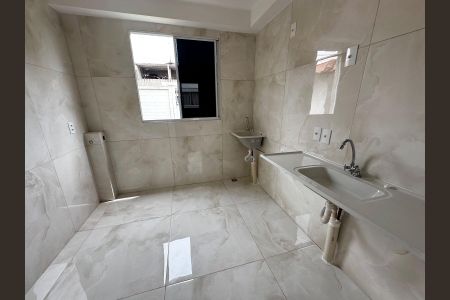 Apartamento para alugar com 45m², 2 quartos e 1 vaga Apartamento para alugar com 45m², 2 quartos e 1 vagaCozinha e Área de Serviço
