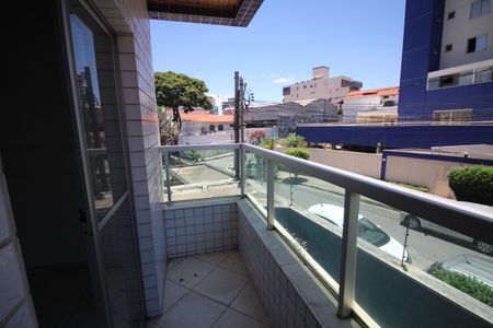 Varanda Quarto 1 de apartamento para alugar com 3 quartos, 100m² em Inconfidentes, Contagem