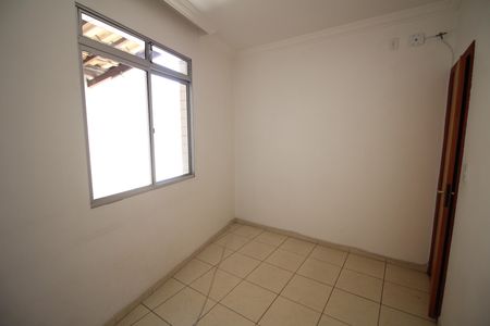 Quarto 1 de apartamento para alugar com 3 quartos, 100m² em Inconfidentes, Contagem