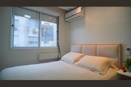 Quarto 1 de apartamento para alugar com 2 quartos, 52m² em Cavalhada, Porto Alegre