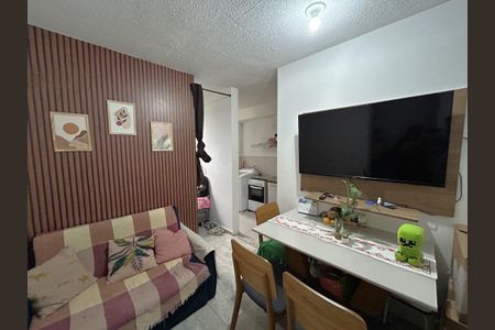 Sala de apartamento para alugar com 1 quarto, 33m² em Piedade, Rio de Janeiro