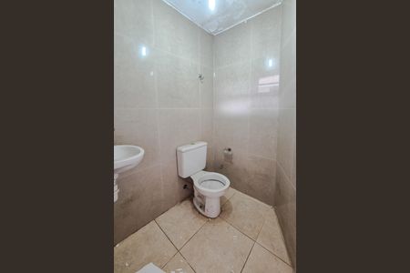 Casa à venda com 160m², 3 quartos e 2 vagas Casa à venda com 160m², 3 quartos e 2 vagasBanheiro de serviço