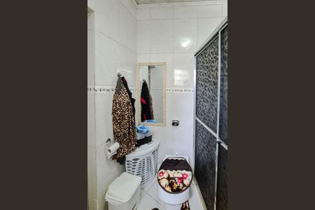 Casa à venda com 160m², 3 quartos e 2 vagas Casa à venda com 160m², 3 quartos e 2 vagasBanheiro da Suíte