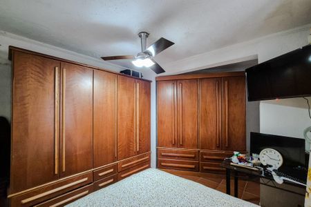 Casa à venda com 160m², 3 quartos e 2 vagas Casa à venda com 160m², 3 quartos e 2 vagasSuíte