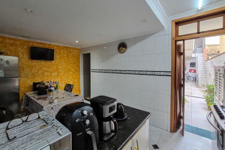 Casa à venda com 160m², 3 quartos e 2 vagas Casa à venda com 160m², 3 quartos e 2 vagasCozinha