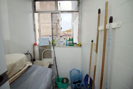 Apartamento para alugar com 64m², 2 quartos e 1 vagaÁrea de Serviço