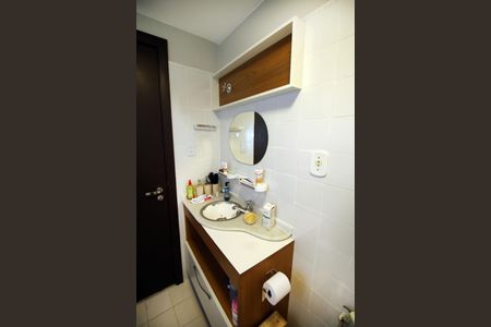 Apartamento para alugar com 64m², 2 quartos e 1 vagaBanheiro