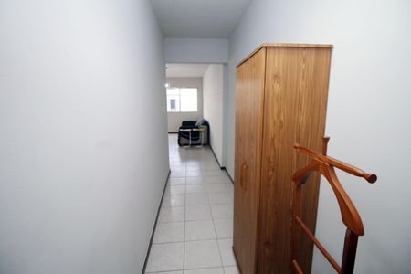 Sala - Acesso de apartamento para alugar com 2 quartos, 64m² em Vaz Lobo, Rio de Janeiro