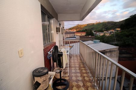 Apartamento para alugar com 64m², 2 quartos e 1 vagaVaranda