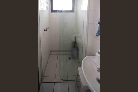 Apartamento para alugar com 290m², 3 quartos e 4 vagas Apartamento para alugar com 290m², 3 quartos e 4 vagasBanheiro de Serviço