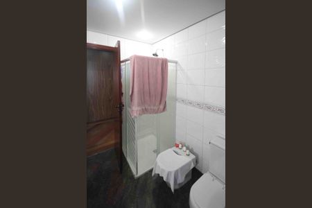 Apartamento para alugar com 290m², 3 quartos e 4 vagas Apartamento para alugar com 290m², 3 quartos e 4 vagasBanheiro da Suite 03