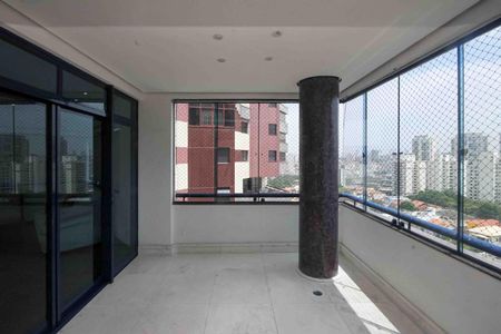 Apartamento para alugar com 290m², 3 quartos e 4 vagas Apartamento para alugar com 290m², 3 quartos e 4 vagasVaranda