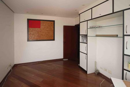 Apartamento para alugar com 290m², 3 quartos e 4 vagas Apartamento para alugar com 290m², 3 quartos e 4 vagasEscritório